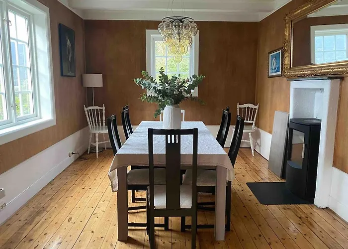 Вилла Traditional Norwegian Villa, Bay View And Boat Берген