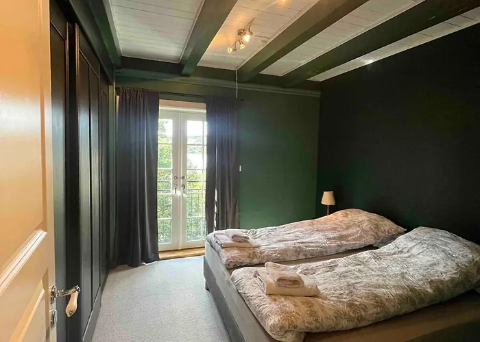 Villa Traditional Norwegian Villa, Bay View And Boat *